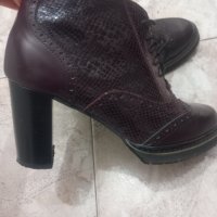 Обувки , снимка 2 - Дамски обувки на ток - 39545051