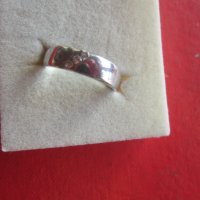 Страхотен сребърен пръстен с камъни 925, снимка 1 - Пръстени - 35017624
