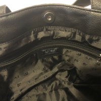 Нова чанта Armani Jeans handbag snake print, снимка 8 - Чанти - 30992549