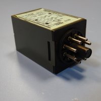 реле време CEM 981 system EI33 timing relay 0-3 sec, снимка 5 - Резервни части за машини - 42539906