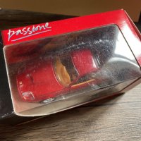 Метална количка Hot Wheels Ferrari 550 Maranello 1/43, снимка 2 - Колекции - 38131602