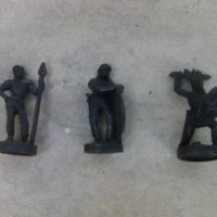 Три стари войници - гали от киндер сюрприз, снимка 1 - Колекции - 38075785