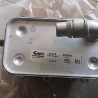 Маслен охладител 90673 nissens за бмв e60 N47, M57, range rover sport 3.0d, снимка 3 - Части - 36640078