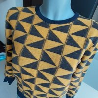 Дамски Пуловер, снимка 5 - Блузи с дълъг ръкав и пуловери - 30372032