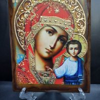 Икона на платно А4 на Пресвета Майка Богородица Закрилница - ръчна изработка . Модел Б., снимка 5 - Икони - 42689222