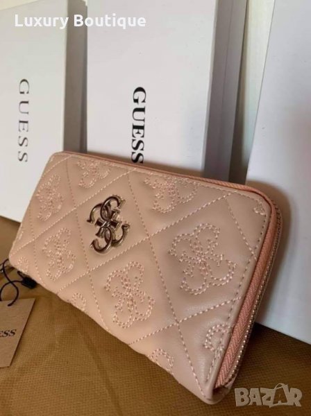 Дамски портфейли Guess , снимка 1