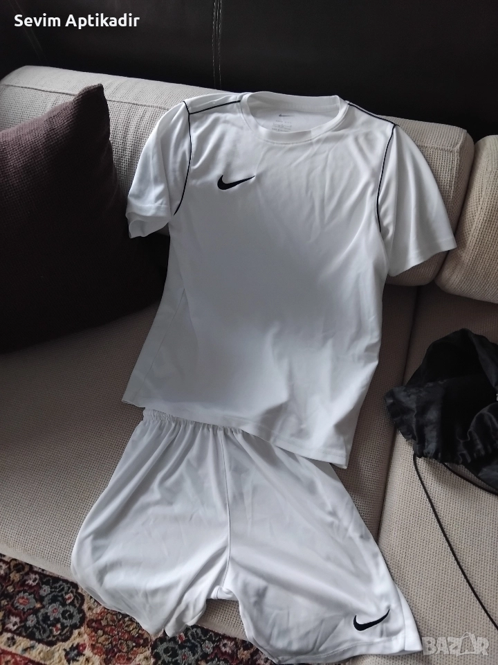 Детски оргинален комплект Найк, снимка 1