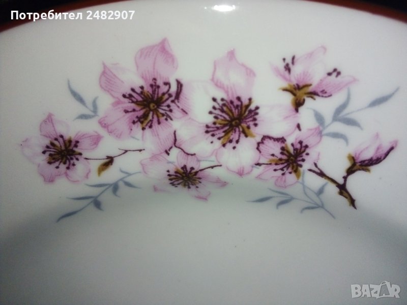 Комплект стари порцеланови чинии - 6 бр. , снимка 1