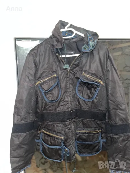 Оригинално яке Dsquared2 – уникален дизайн, military стил  Продавам оригинално дизайнерско , снимка 1