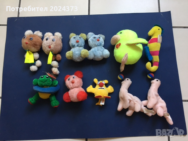 Лот от малки пухени играчки за 10 лв, снимка 1