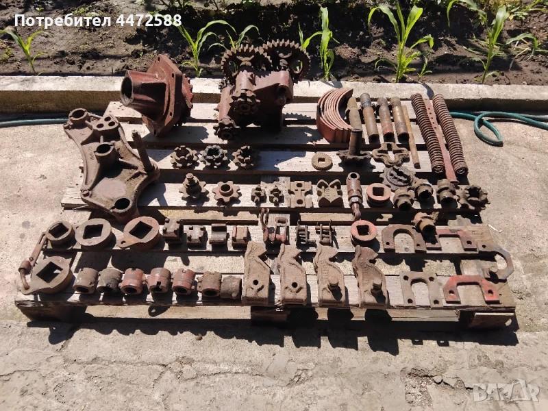 ПРОДАВАМ части за сеялка СЗУ и други части за земеделски машини , снимка 1