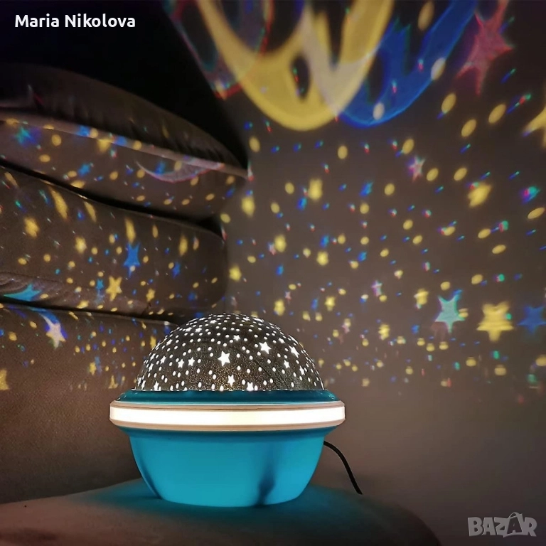 Цветна LED нощна лампа НЛО проектор със звездно небе, звезди и луна за детската стая и спокоен сън, снимка 1