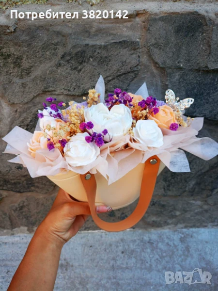 Керамична кашпа с глицеринови цветя , снимка 1