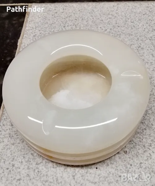 Голям нов пепелник от естествен мраморен оникс, снимка 1