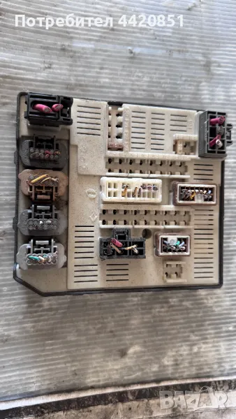 Контролен Модул (Бушонно Табло BSI / BSM ) за Renault Megane - 284B60008R-D / 519339303, снимка 1