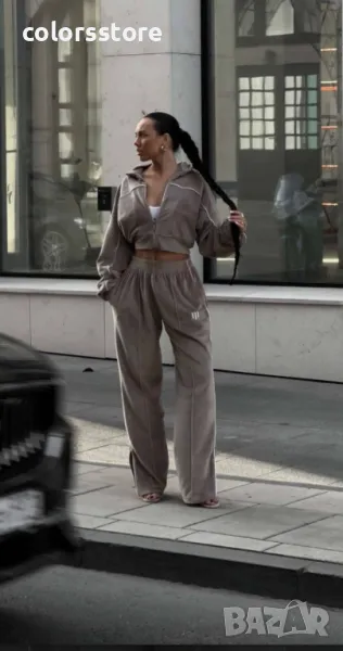 Дамски кадифен сет MOOD cappuccino, снимка 1
