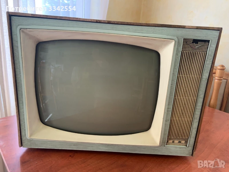 ТЕЛЕВИЗОР "ТЕМП 06М-47 " ОТ 60-ТЕ СССР, снимка 1
