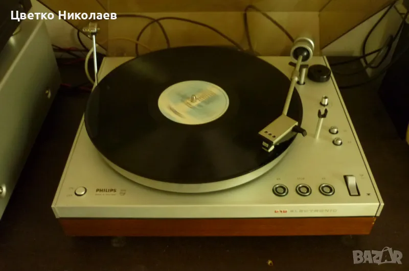 PHILIPS 212, снимка 1