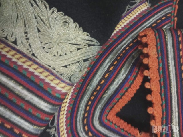 Продавам носия -сая .Сърма  гайтан..., снимка 3 - Други ценни предмети - 30786680