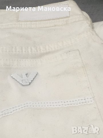 Armani бял панталон дънки,днес 27.90 лв