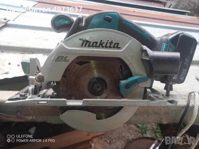 Макита безчетков циркуляр DHS 680 18 Volt , снимка 4 - Циркуляри - 56426837