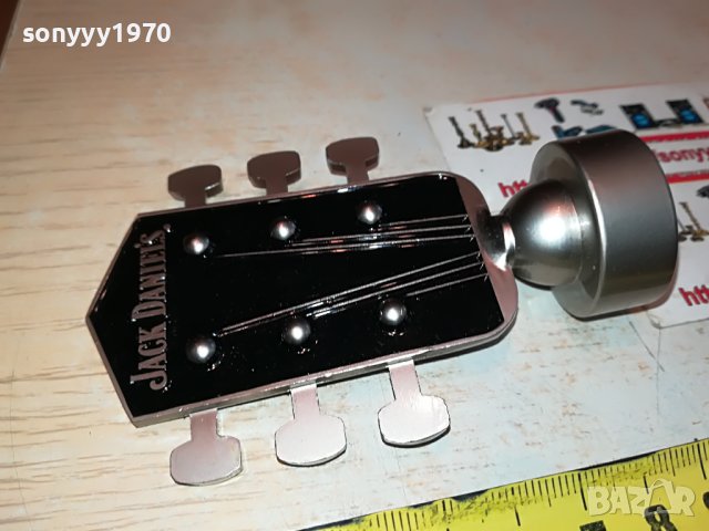 JACK DANIELS-METAL GUITAR 1504231926, снимка 13 - Колекции - 40377374