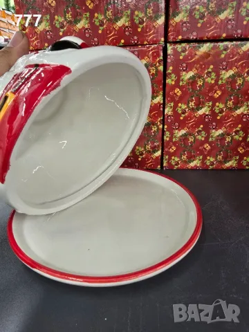 коледни кутии, снимка 2 - Кутии за храна - 48476310