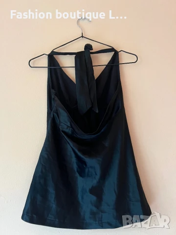 Сатенен черен потник с връзка през врата и цип отстрани 🖤, снимка 2 - Потници - 51353603