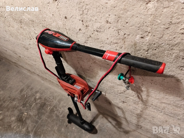 Електрически мотор за лодка 