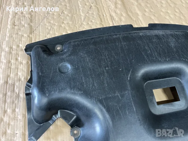 Кората под мотора за Mercedes C-class W203 (бензин), снимка 5 - Части - 56049313