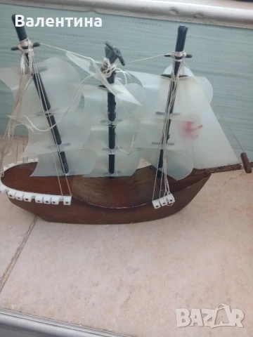 Сувенирен  ветроходен кораб, снимка 4 - Колекции - 50874966