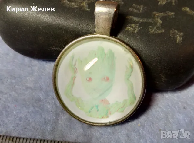 "АЗ СЪМ ГРУТ!" СИМПАТИЧЕН АРТ МЕДАЛЬОН ФИЛМОВ ГЕРОЙ на МАРВЕЛ Грут От ПАЗИТЕЛИ на ГАЛАКТИКАТА 43457