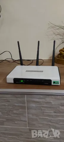 Wi-Fi Рутер 3 антени Tp-Link TL-WR940N 300Mbps, снимка 6 - Рутери - 48633366