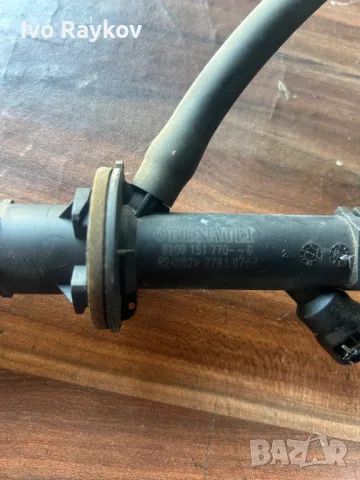 Горна помпа съединител за Рено Меган 2 Renault megane 8200 151 77, снимка 2 - Части - 49881767