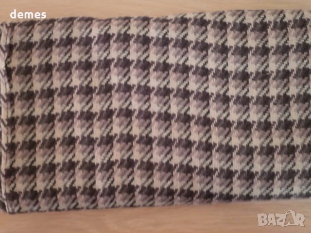  Кариран вълнен плат-1.60/1.50 м, снимка 4 - Платове и дамаски - 30955877