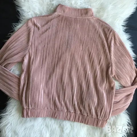 Zara Бомбър розово яке, М размер, снимка 2 - Якета - 48000957