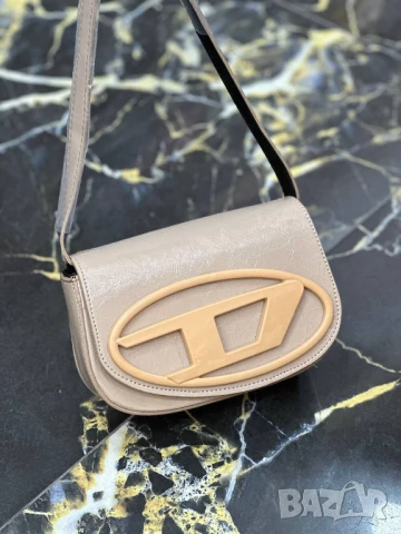 чанти diesel, снимка 6 - Чанти - 51420082