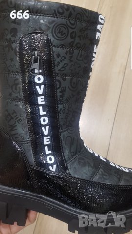 Ботуши, снимка 2 - Дамски ботуши - 42216244