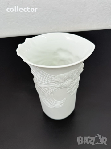 Немска ваза Kaiser от бял порцелан - M. Frey. №7604, снимка 7 - Антикварни и старинни предмети - 52372299