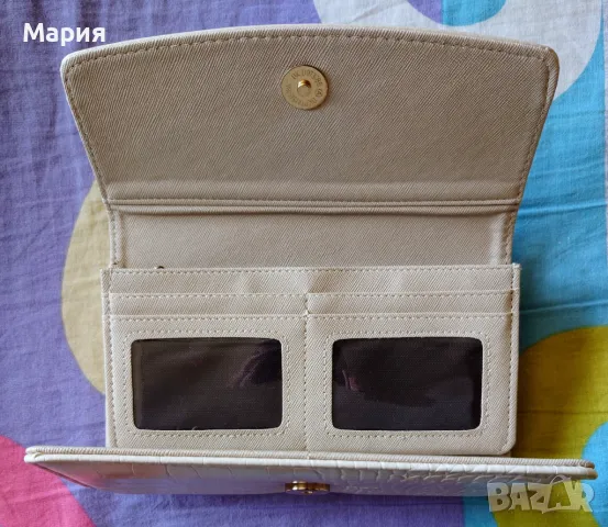 Голям дамски портфейл, снимка 6 - Портфейли, портмонета - 49880404