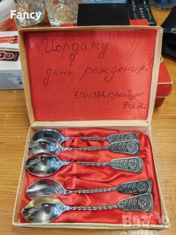 Стари чаени лъжички в кутия, снимка 3 - Антикварни и старинни предмети - 52733988