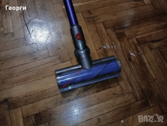 Продавам много добра Dyson V7 почистена прахосмукачка с отлична батерия и аксесоари, снимка 5 - Прахосмукачки - 55414261