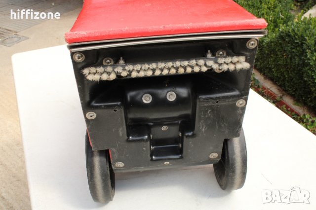 Машина за почистване на под, снимка 11 - Индустриална техника - 34127952