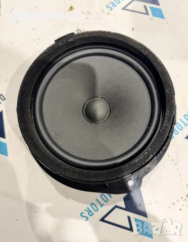 8V4036411B тонколона, високоговорител за задна дясна врата от Audi A3 1.0 TFSI