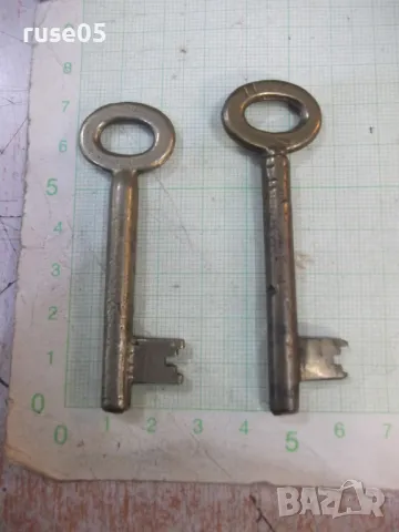 Лот от 2 бр. ключа стари бронзови за брава, снимка 5 - Други ценни предмети - 47780291
