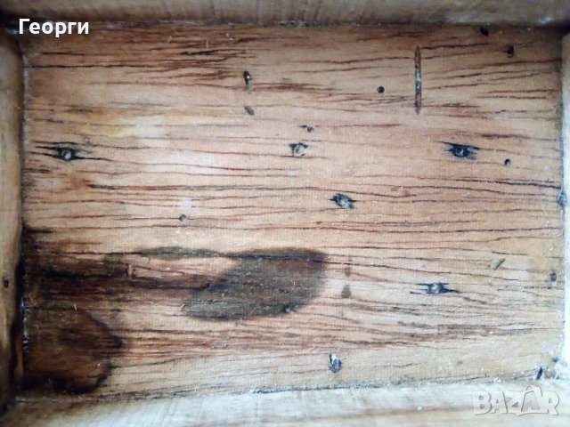 Старинна дървена кутия, снимка 10 - Антикварни и старинни предмети - 46467825