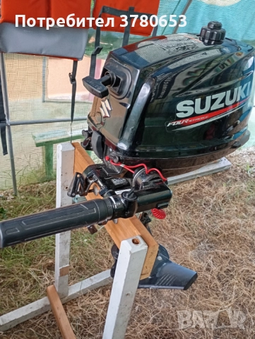 Извън бордов мотор suzuki 6 , снимка 2 - Аксесоари и консумативи - 52025078