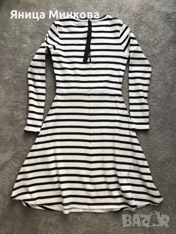 Дамска рокля Hugo Boss, снимка 4 - Рокли - 47660365