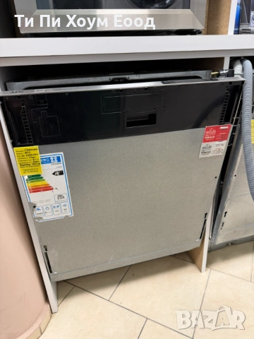 СЪДОМИЯЛНА ЗА ВГРАЖДАНЕ 13К - AEG FSK93800P