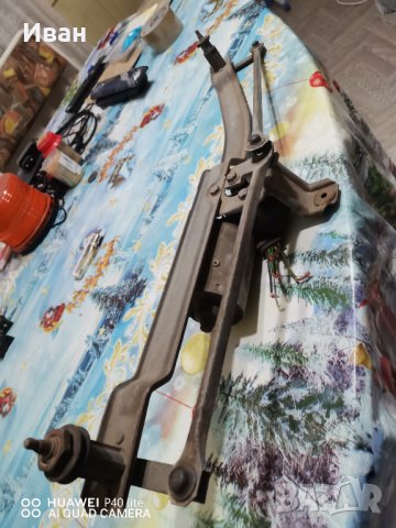 Механизъм с моторче за чистачки за Голф 2 , снимка 4 - Части - 42907844